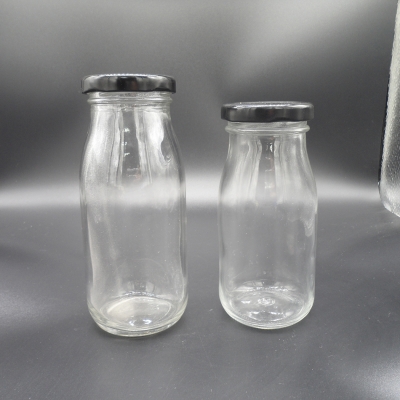 Milk juice screw cap glass bottle